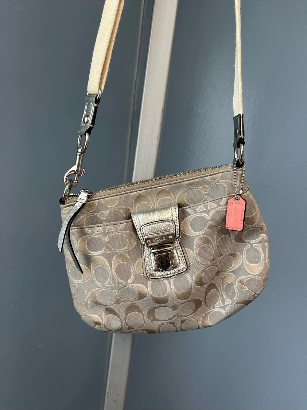 Coach Beige Signature Crossbody with Pink Hang Tag